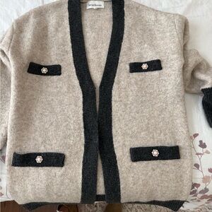 NWOT Heartloom Beige and Black Cardigan Sweater S